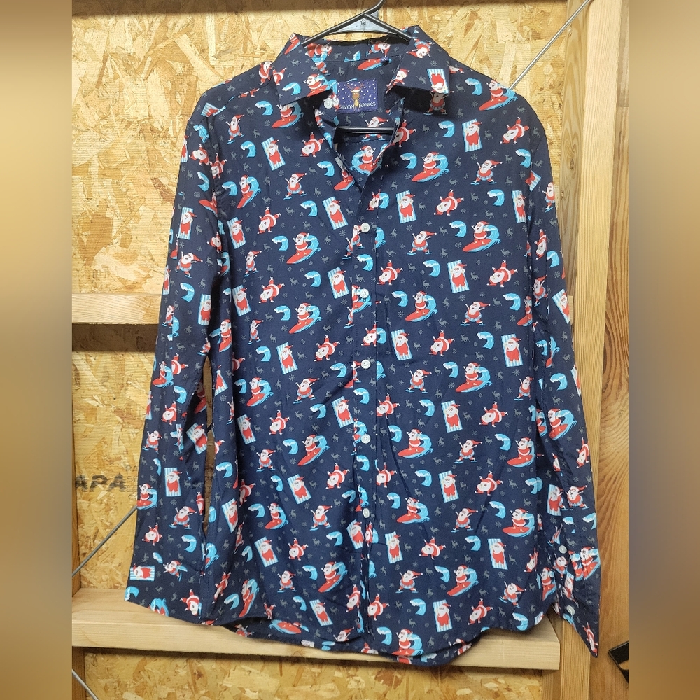 Simon Banks NWOT Surfing Santa Christmas Button Up Mens Size‎ Medium